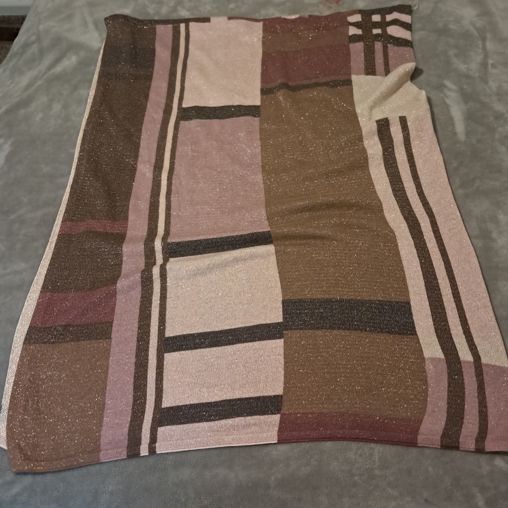 Chico's Womens Lurex Plaid Poncho Pink Combo Metallic Sz. S/M, New.